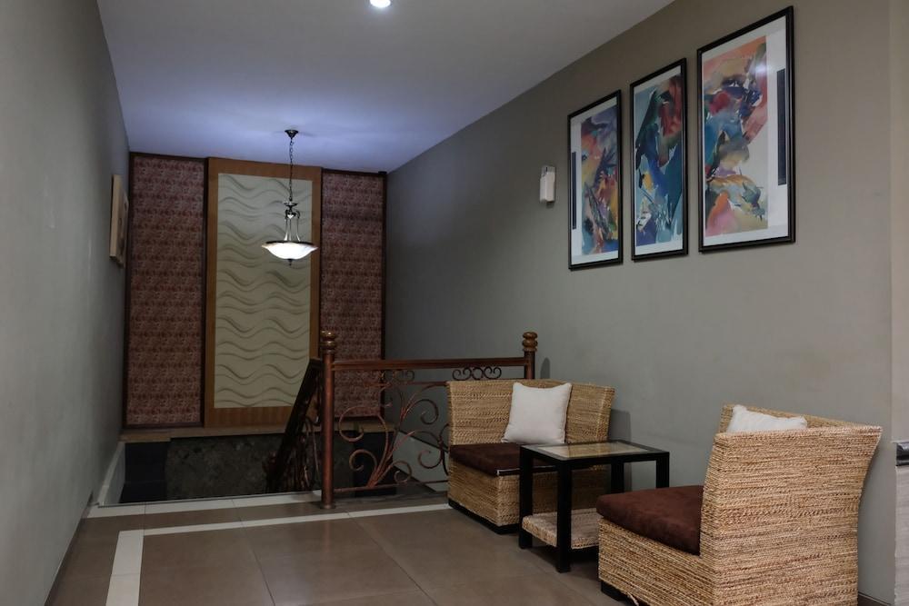 Le Krasak Boutique Hotel Yogyakarta Exterior photo